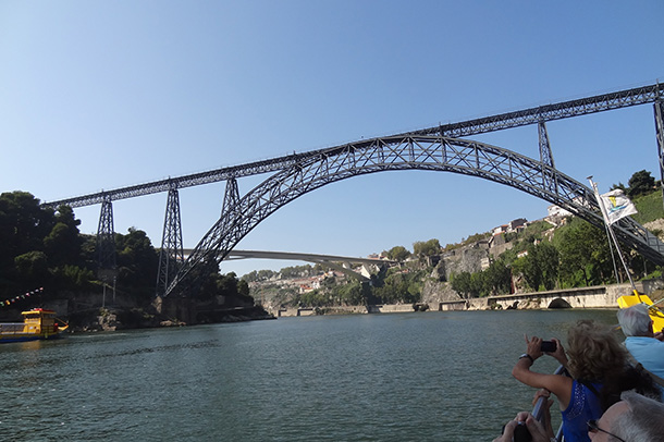 Porto, Viaduc ferroviaire construit par la « Maison Eiffel & Cie »