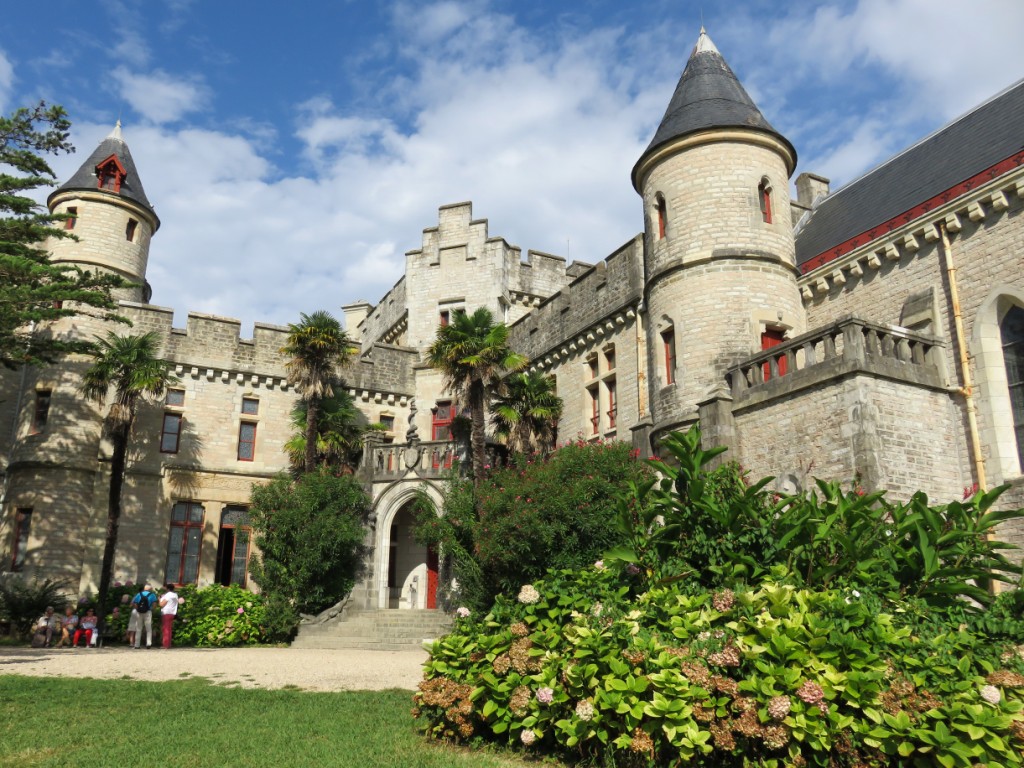 Le château d'Abbadia : l'entrée