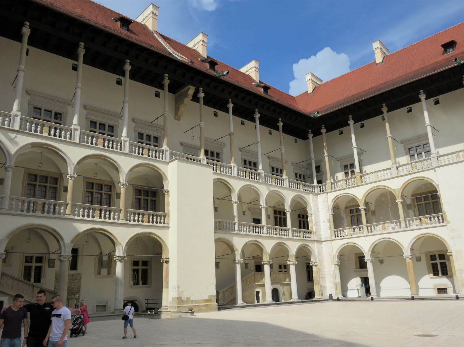 Cracovie : dans la cour du Château Royal