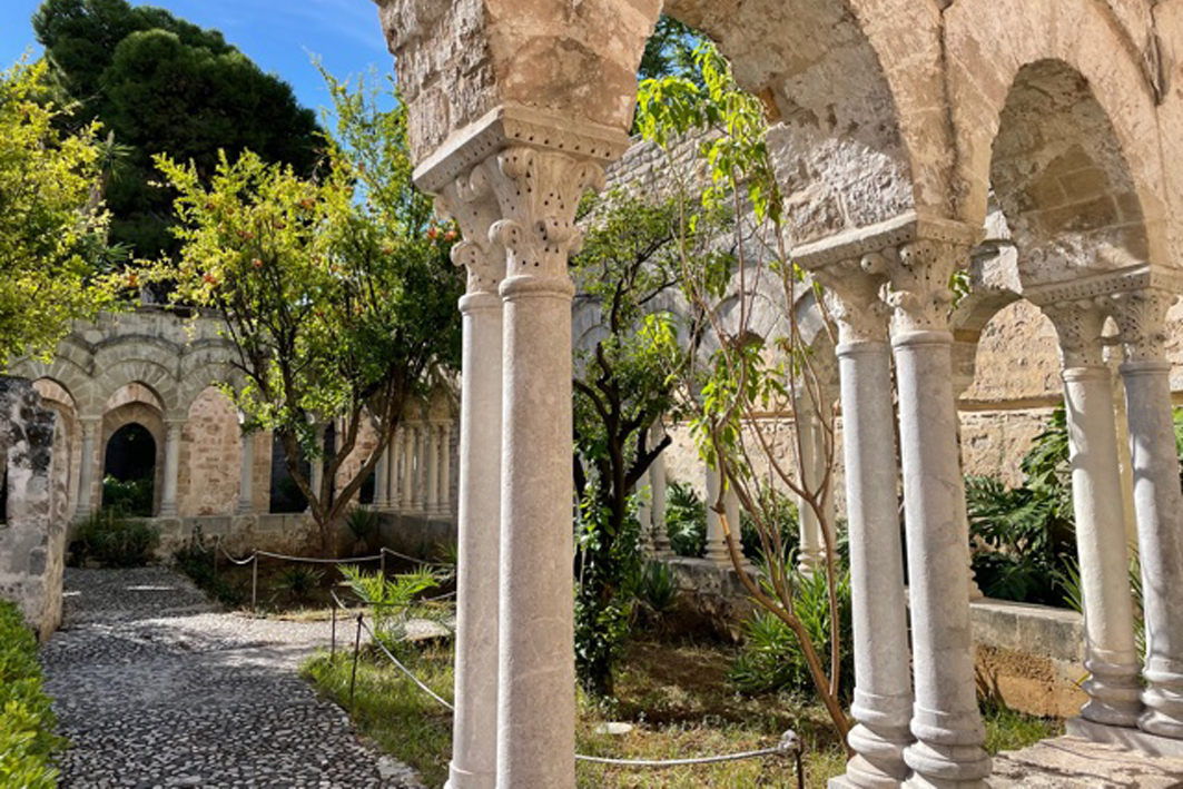 Le cloître de Saint Jean des Ermites à Palerme
